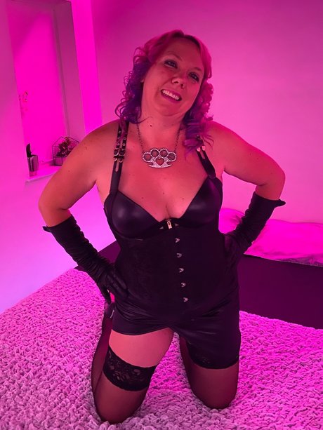 Mistress Ammonite art pornstar photo