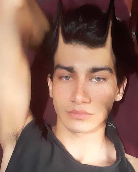 Facu model naked pic