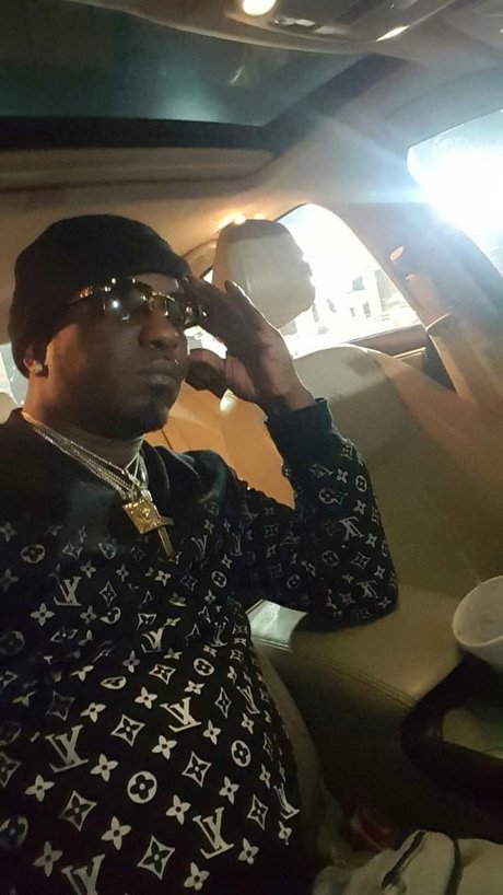 Mr Slime Ball star pretty pic
