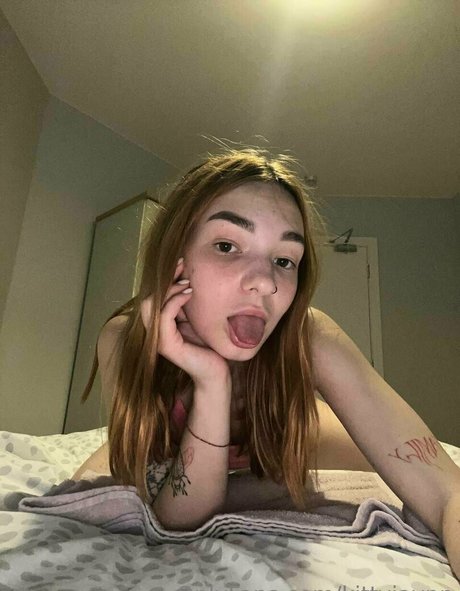 kittyjaynn erotic model photo