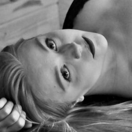 savs side model sex pic