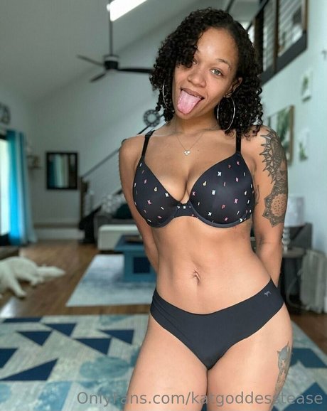cuckold free onlyfans sexy naked picture