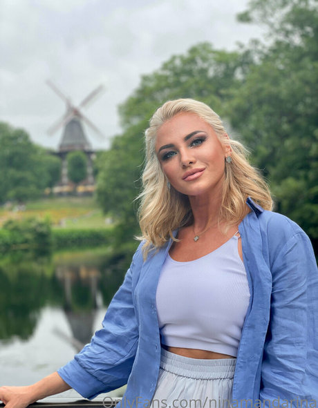 xmommynina model hd image