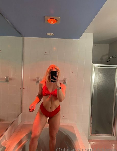 asian star onlyfans hot sex image