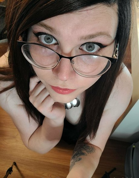 alexandrabbits naked star pic