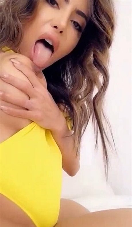 shemale outdoor onlyfans hot sex images
