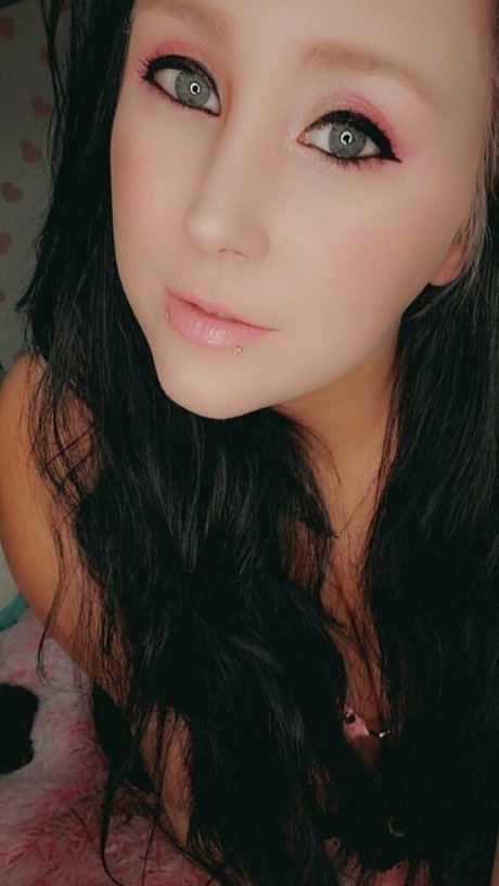xxxglowyxxx star pics
