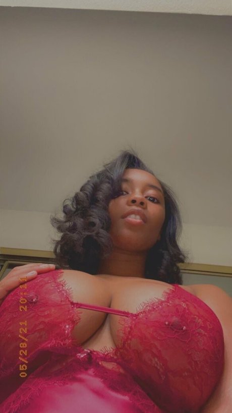 tyra spanks perfect pornstar galleries