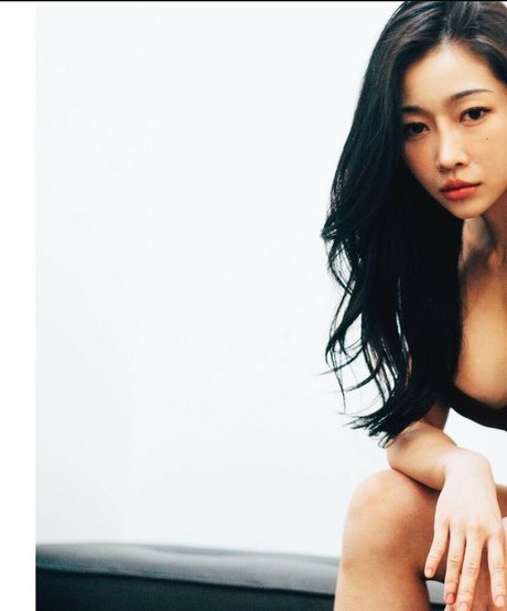 minnie x nude actress image