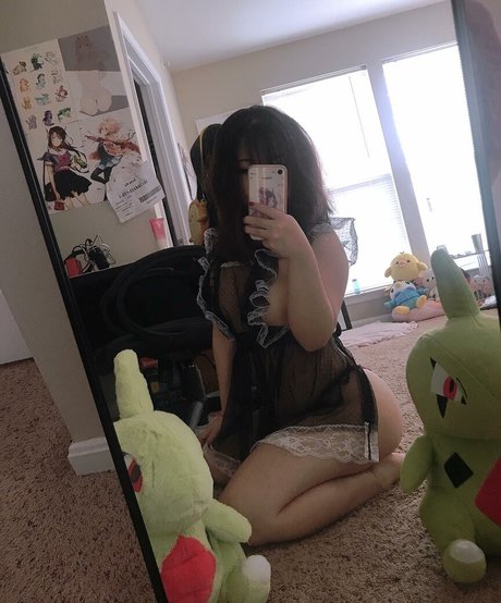 eunamiku sexy star photo