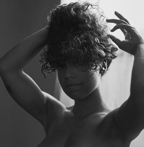 chelly pop exclusive model galleries