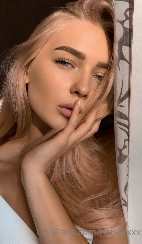 haileycherry beautiful actress images