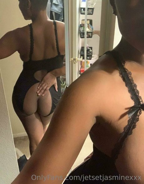 Jet Setting Jasmine star pornographic photos