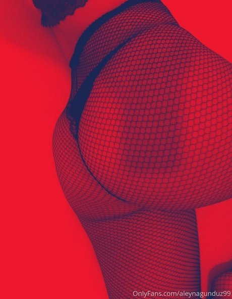 aleyonlyfans pornstar naked images