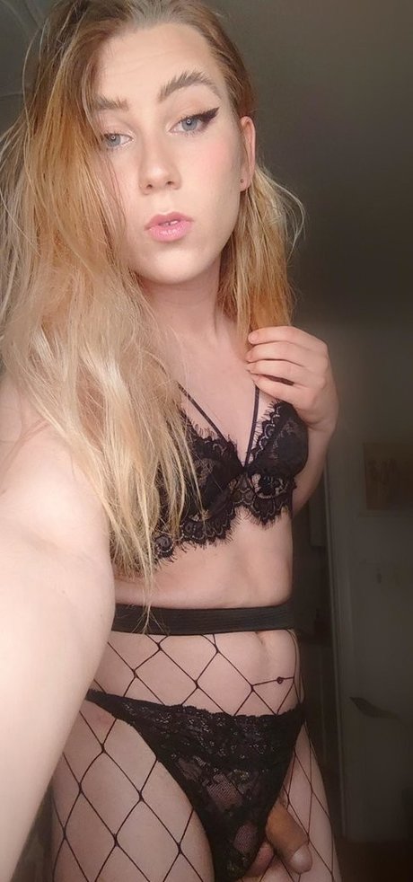 mature wife onlyfans erotic photo