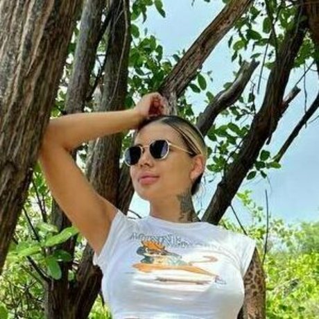 isabellanourie star nudes archive