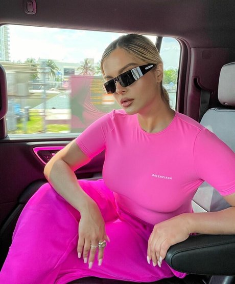 Bebe Rexha high quality model picture