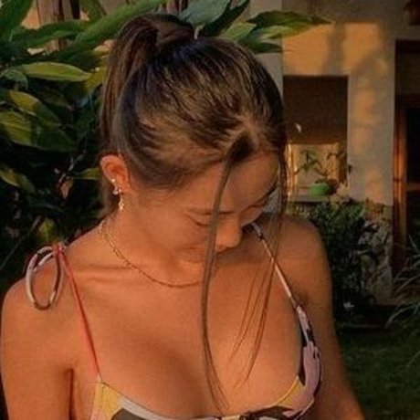 Paulinelee nice pornstar pic