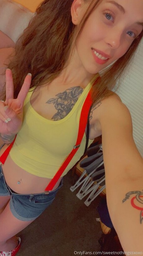 sweetnothingssxoxo pornstar sexy picture