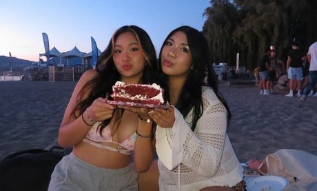 Chaela star top pics