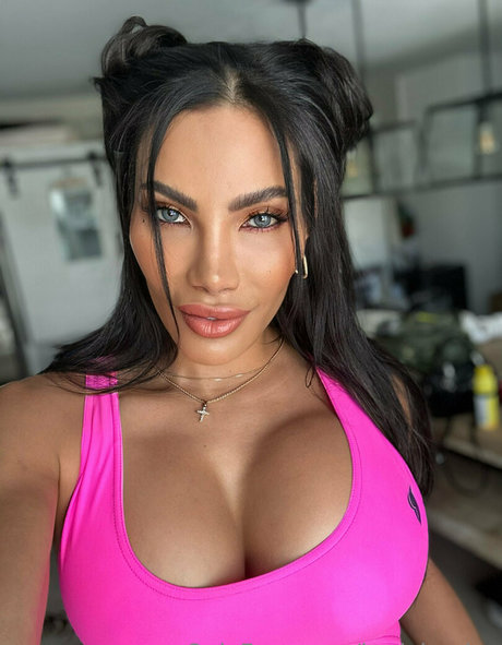 bodybynixx star art gallery