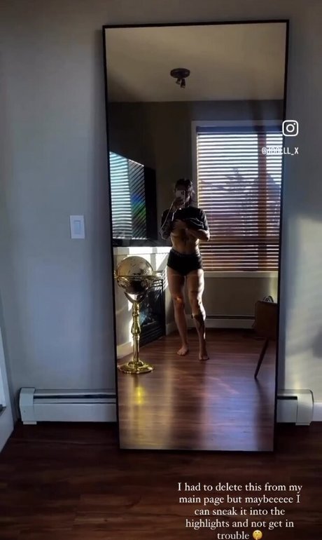 JDolll x sexy pornstar image