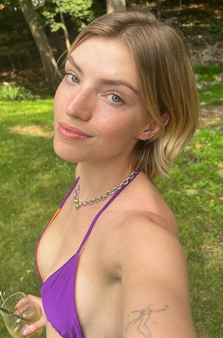 Niamh Adkins exclusive actress pics