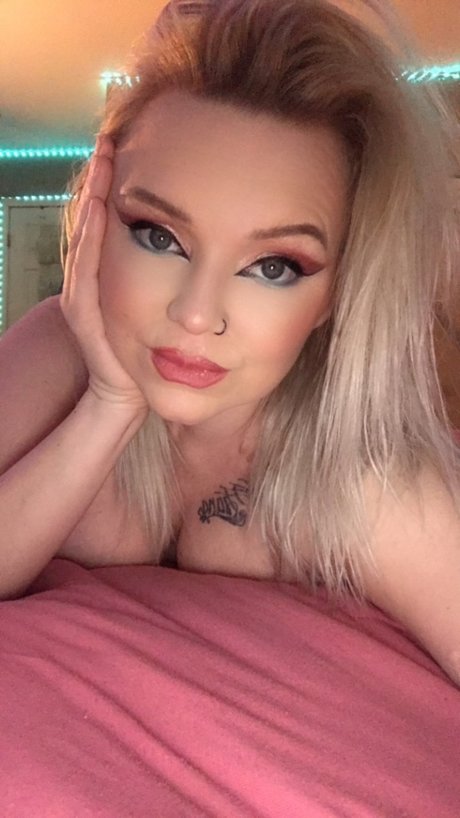 MssdanielsXX model high quality pictures