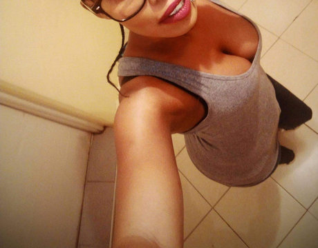 FetishFreaksAfrica star erotic archive