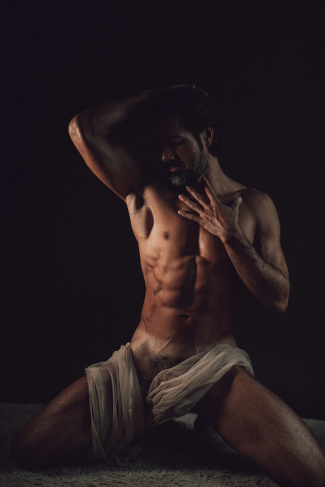 Dominus Eros nudes model pics