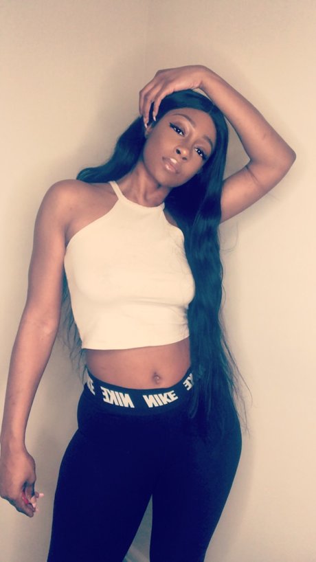 Muva Nubian top profile image