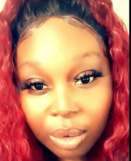 Big Body Curvy pretty actress photo