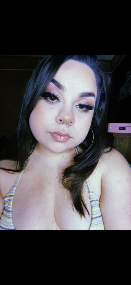Natalia Escobedo pornstar pretty photo