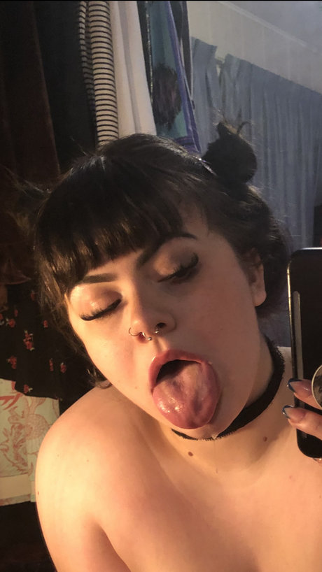 Isabel Hendrix pornstar beautiful picture