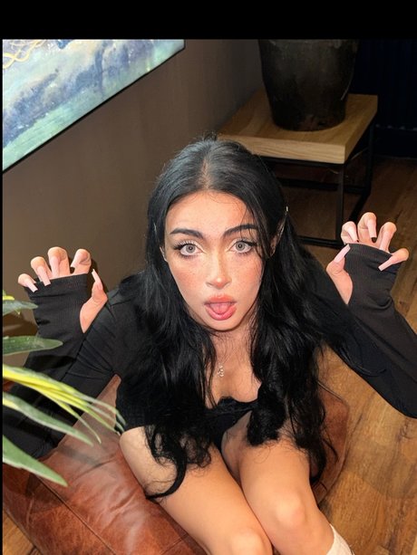 chloee sexy pornstar archive