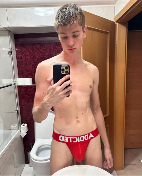 David Six erotic star images
