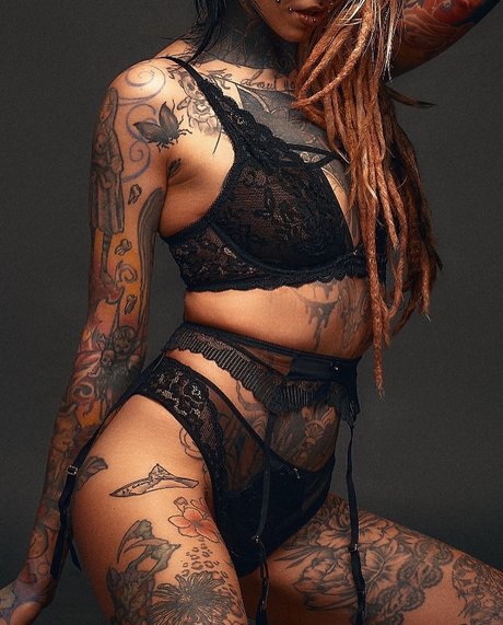 bea fu exclusive model pics