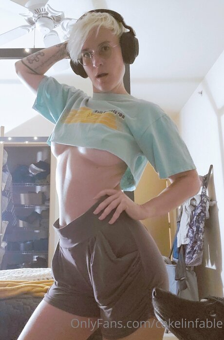 Cakelin Fable porn actress pics