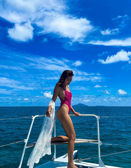 rubywang star erotic pics