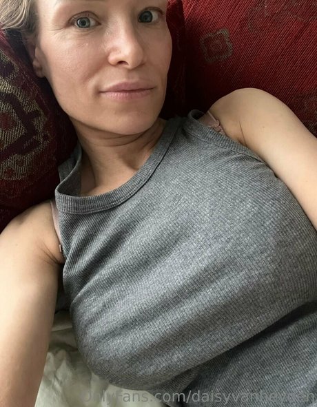 daisyvanheyden pornstar adult pics