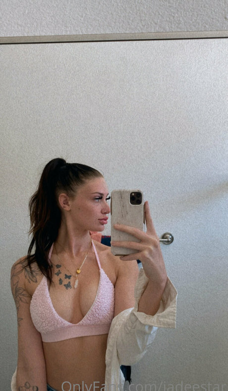 jadeestar model nude pictures