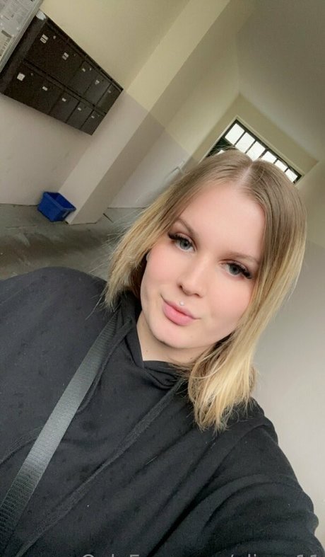 alicee11 star sexy photo