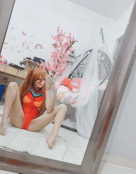 Sweetieline pornographic model image