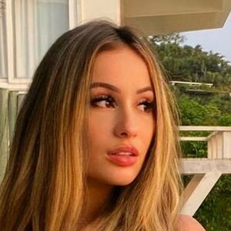 Amanda Beatriz pornstar nice images