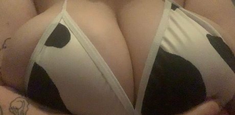 callmecaitlin17 nude pornstar picture