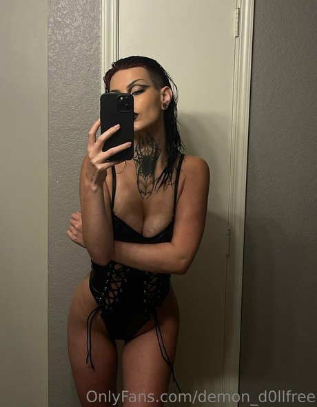 demon d0llfree exclusive model pictures