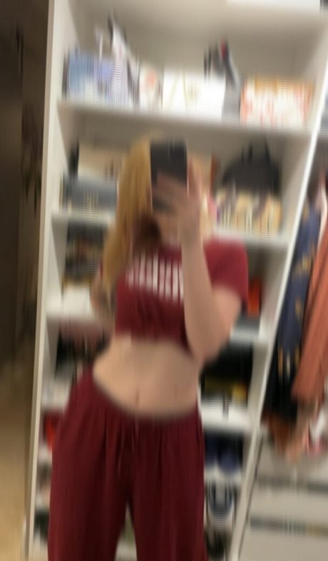 Gabi Cattuzzo star pics