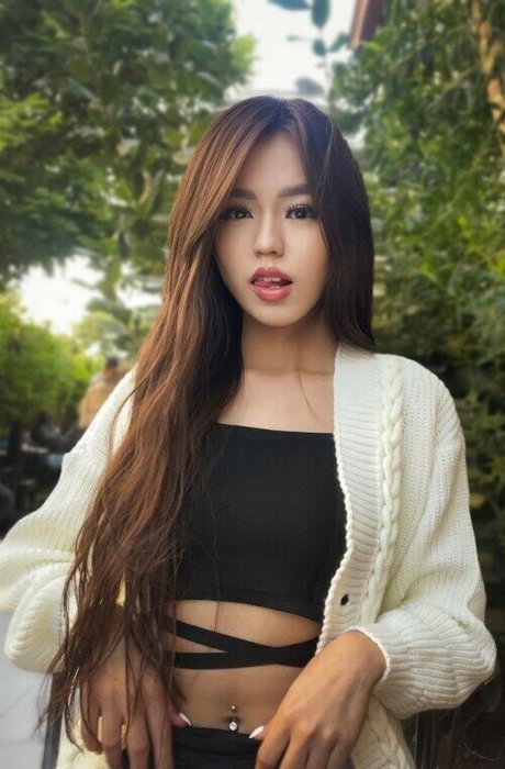 misslunacutie star naked pics