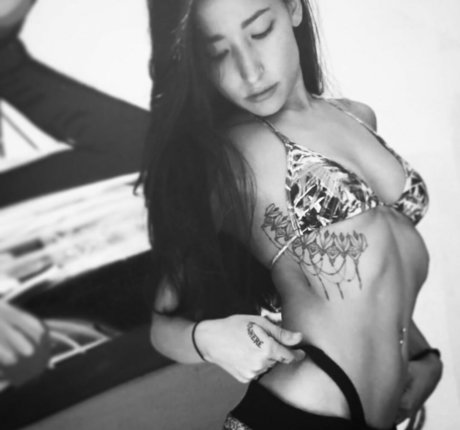 Bia Miyuki star perfect photo