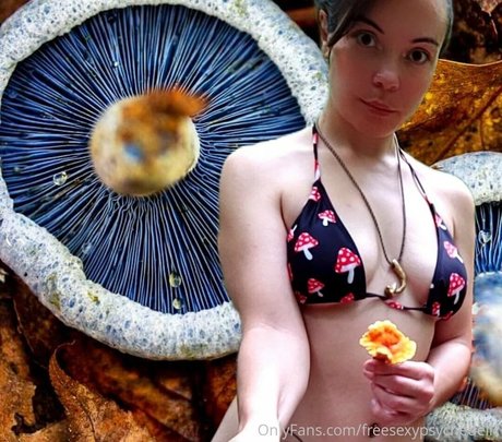 freesexypsychedelic perfect pornstar pics
